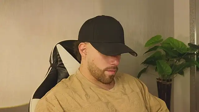 Ades_Lowe live sex cam