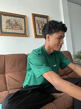 Masterikee live sex cam