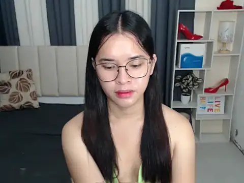 SeductiveAppleTS live sex cam