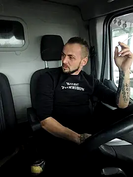 papichulo0099 live sex cam