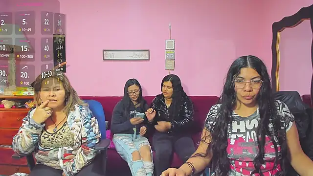 lesbiancuple live sex cam