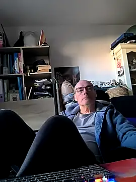 bogland33 live sex cam