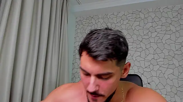 ClintMasters live sex cam