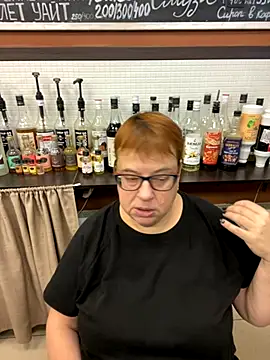 Klio5678 live sex cam