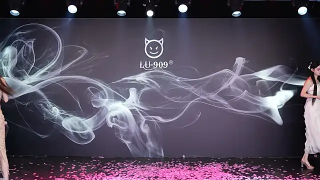 LU-909 live sex cam