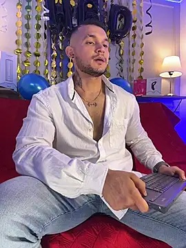 Marco_Vega live sex cam