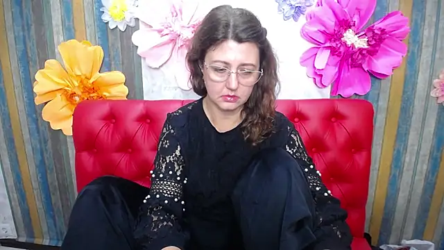 RoseHille live sex cam