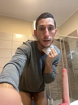 Gionnytav live sex cam