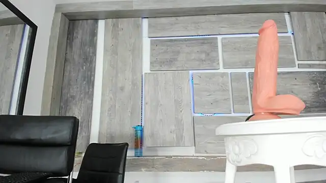 lunastorm_ live sex cam