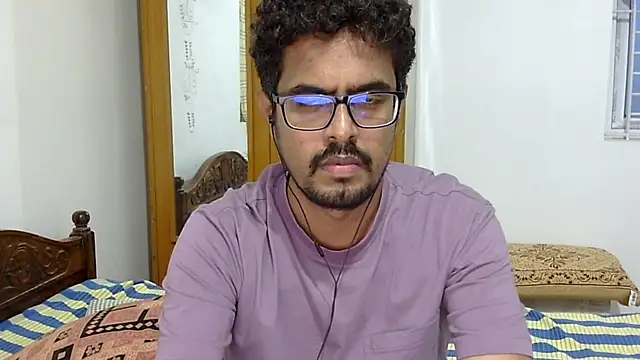 The_SHY_uncut live sex cam