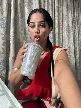 _adelle live sex cam