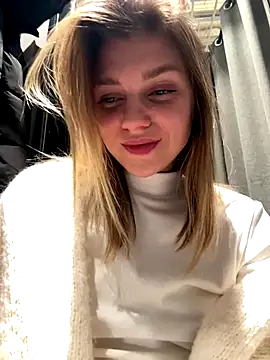 ValenciaShock live sex cam