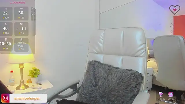 ChloeHarper_ live sex cam