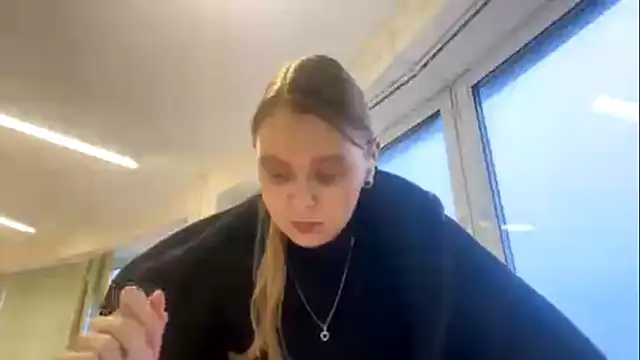 PaulitaSolow live sex cam