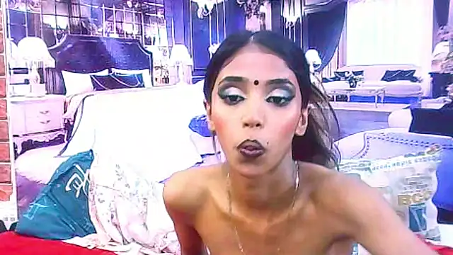 IndianSexySlender live sex cam