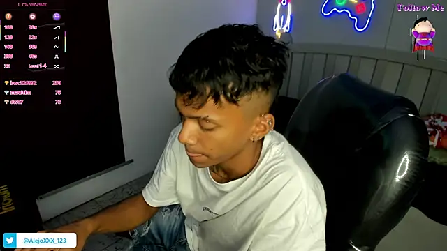 loistwink_ live sex cam