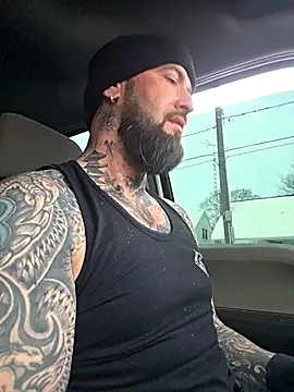 Beardedtattood live sex cam