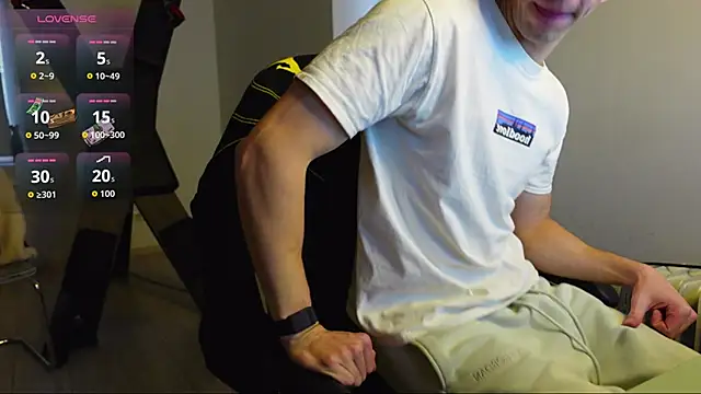 Ryan_Dozer live sex cam