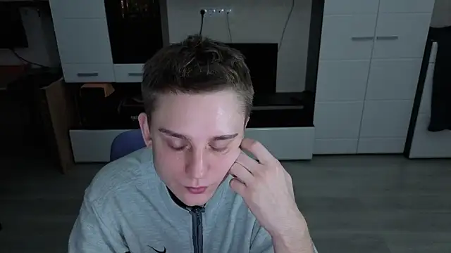 angryzan live sex cam