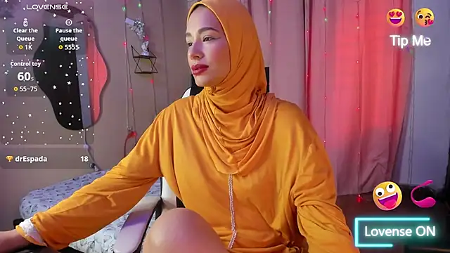 ShanaJamil live sex cam