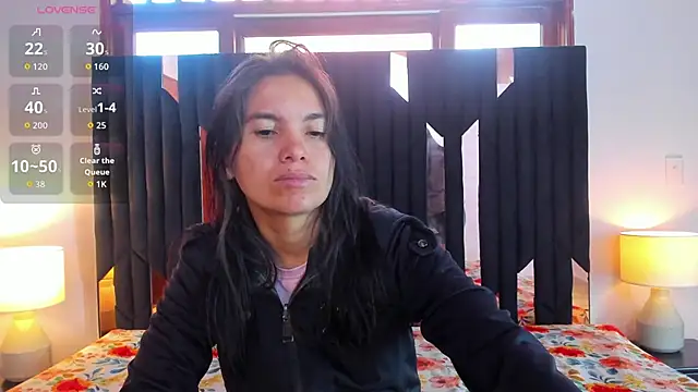 Sofy_and_Mia live sex cam