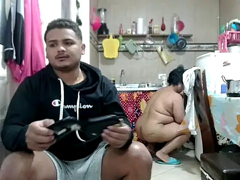 Boycuriousxxx live sex cam