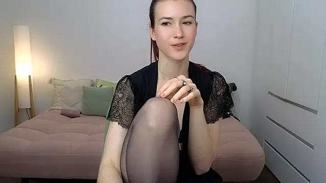 AliciaNewell live sex cam