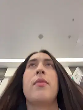 Holly_Play live sex cam