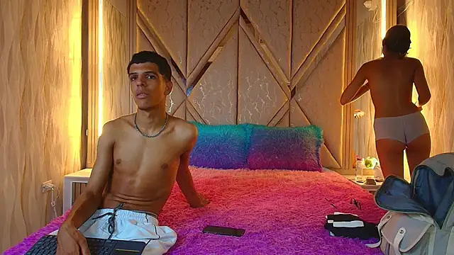 Hotcouple_222 live sex cam