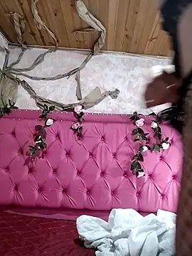 Kitty_Melodi live sex cam