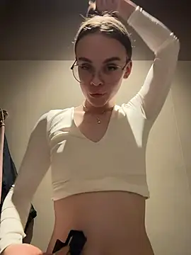 KristiRich live sex cam