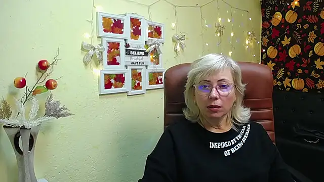 LaurenWishy live sex cam