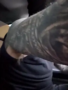 Beardedtattood live sex cam