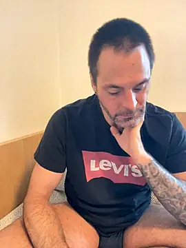 _madbull_ live sex cam