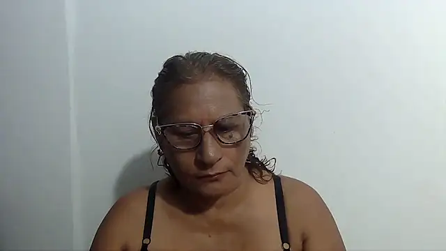 charrysexy1 live sex cam