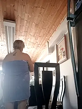 DirtyBIianca live sex cam