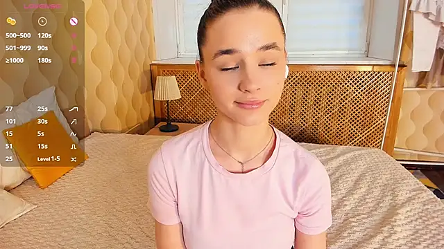 JinnyMcie live sex cam