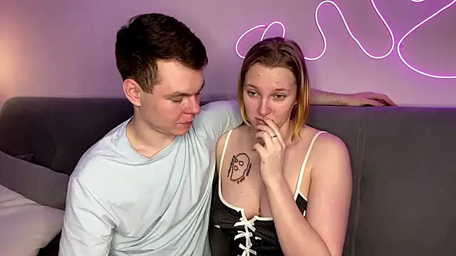 julielourens live sex cam