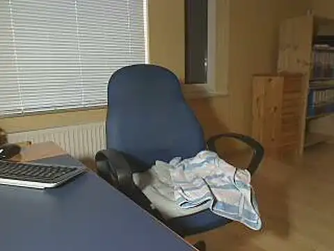 Kyru19633 live sex cam