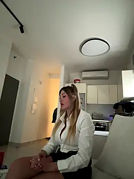 husbandandwifetobe live sex cam