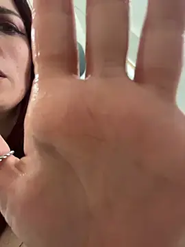 LunaMoongirl live sex cam