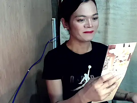 Nikah_loves_u live sex cam