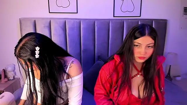 Kyra_Right live sex cam