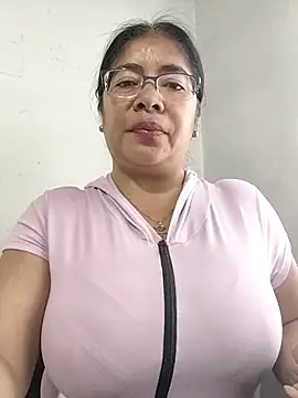 __valentina18 live sex cam