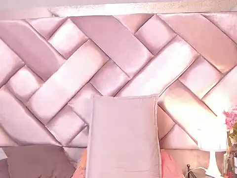 Ashleyroberst live sex cam