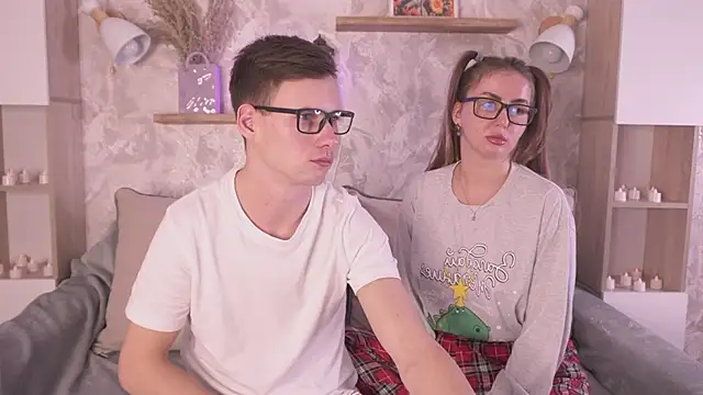 PashaAndMila live sex cam