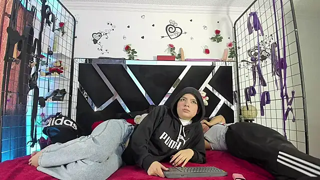 thedream_girls live sex cam