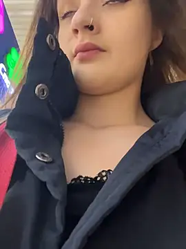 KittyQueeny live sex cam