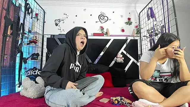 thedream_girls live sex cam