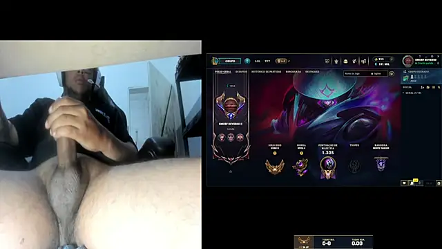 NovinhoSafado18 live sex cam